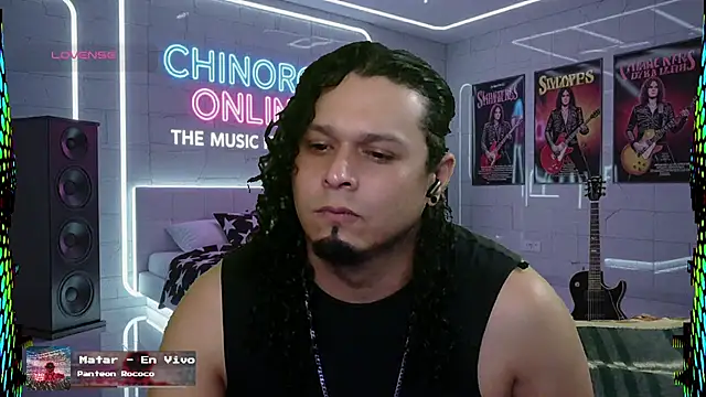 Snapshot of chino_roz chatting on 6, 10, 2025 chino roz online show from 6, 10, 2025