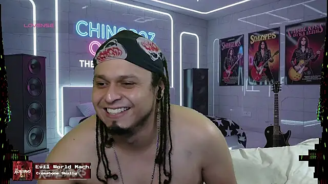 Snapshot of chino_roz chatting on 18, 10, 2025 chino roz online show from 18, 10, 2025