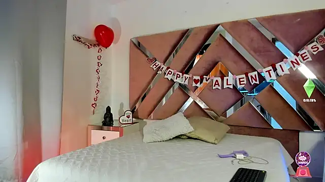 Snapshot of Aron_cruz chatting on 12, 2, 2026 Aron cruz online show from 12, 2, 2026