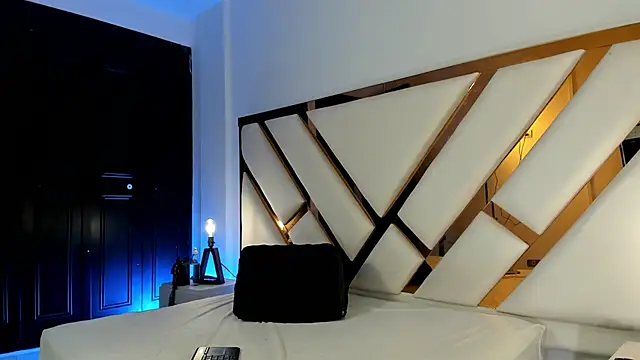 Snapshot of Aron_cruz chatting on 30, 3, 2026 Aron cruz online show from 30, 3, 2026