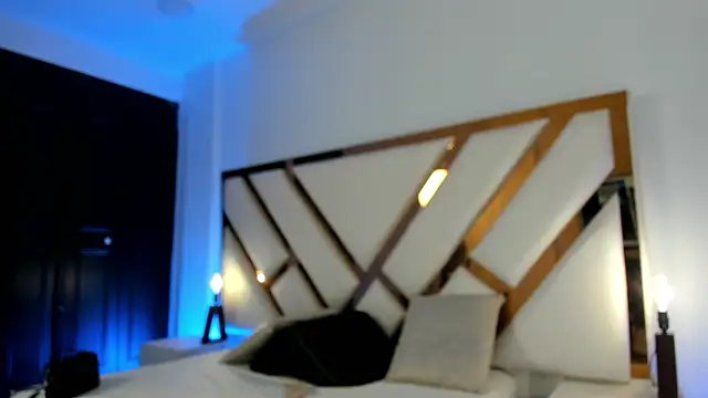 Snapshot of Aron_cruz chatting on 16, 4, 2026 Aron cruz online show from 16, 4, 2026