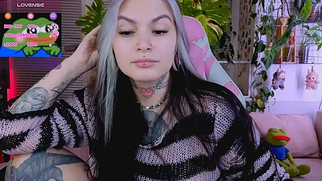 Snapshot of jelya_sg chatting on 6, 10, 2025 jelya sg online show from 6, 10, 2025