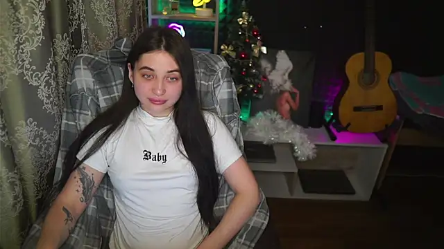 delicatedBailey online show from 13, 2, 2025