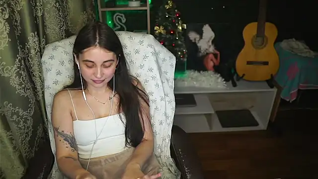 delicatedBailey online show from 9, 10, 2025