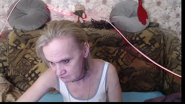 Snapshot of MissBekker chatting on 16, 12, 2024 MissBekker online show from 16, 12, 2024
