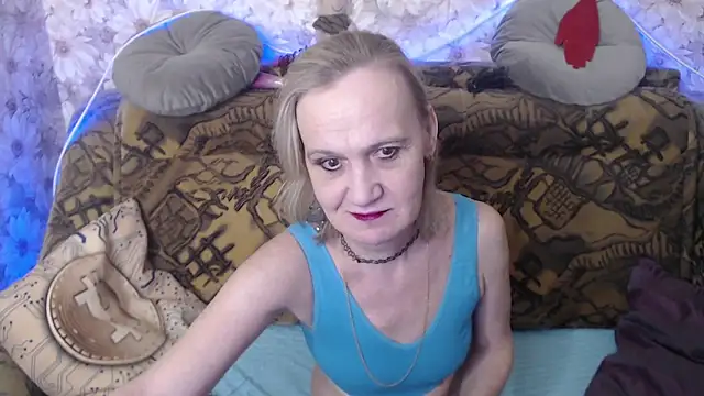 Snapshot of MissBekker chatting on 25, 2, 2025 MissBekker online show from 25, 2, 2025