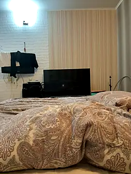 BBWOOW online show from 12, 9, 2025