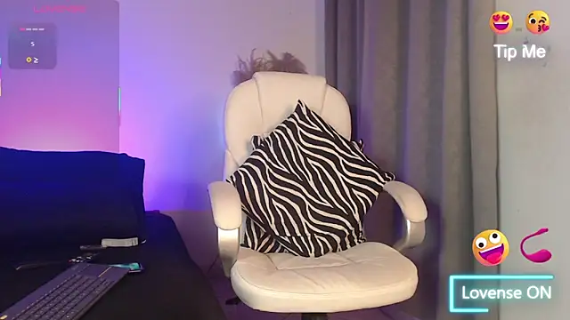 Naia Ross 1 online show from 13, 3, 2026