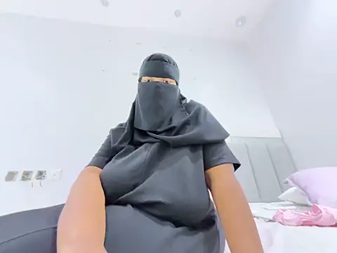 Submissive Arab online show from 12, 2, 2025