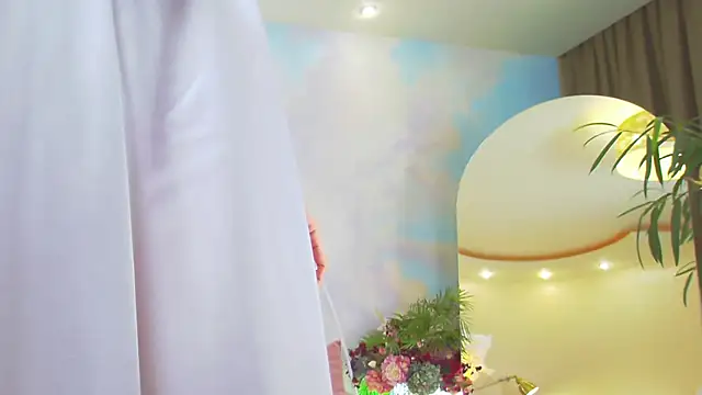 Ledy Mary online show from 2, 3, 2025