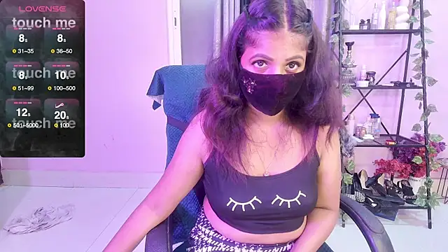 Snapshot of Naughty_nightz chatting on 9, 9, 2025 Naughty nightz online show from 9, 9, 2025