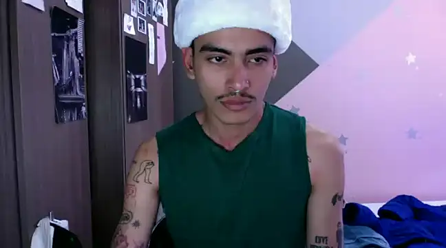 sorry-mom69 online show from 18, 12, 2024