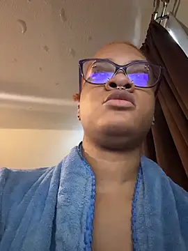 nickytheehawtie online show from 14, 3, 2026