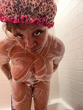 Snapshot of Kayyummy98 chatting on 18, 11, 2025 Kayyummy98 online show from 18, 11, 2025