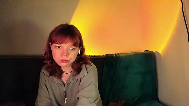 Snapshot of ClancyMorissey chatting on 15, 12, 2024 ClancyMorissey online show from 15, 12, 2024