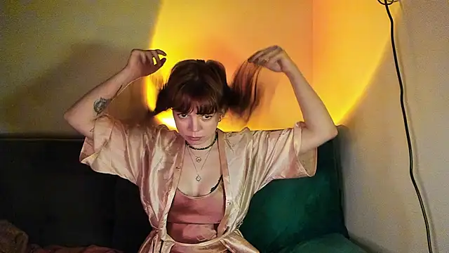 Snapshot of ClancyMorissey chatting on 18, 12, 2024 ClancyMorissey online show from 18, 12, 2024