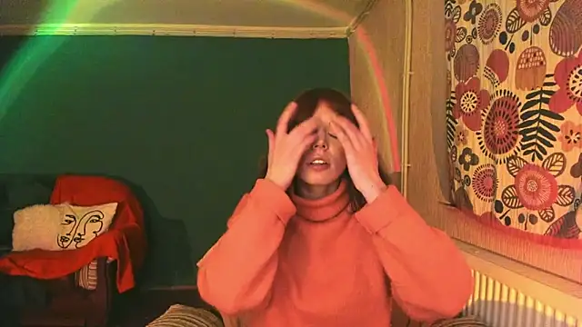 Snapshot of ClancyMorissey chatting on 11, 2, 2025 ClancyMorissey online show from 11, 2, 2025