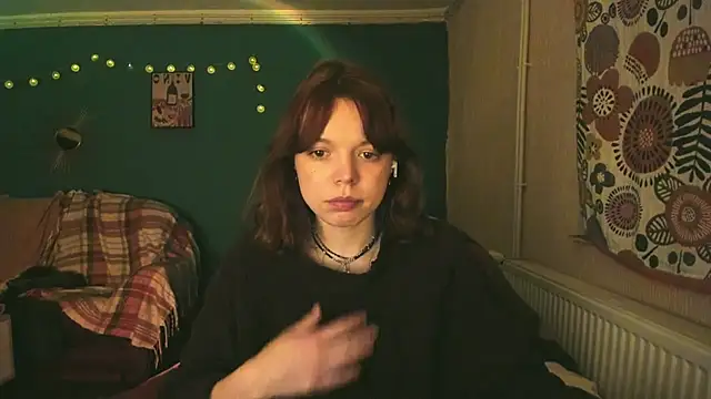 Snapshot of ClancyMorissey chatting on 15, 2, 2025 ClancyMorissey online show from 15, 2, 2025
