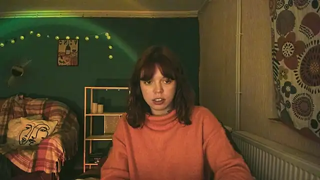 Snapshot of ClancyMorissey chatting on 18, 2, 2025 ClancyMorissey online show from 18, 2, 2025