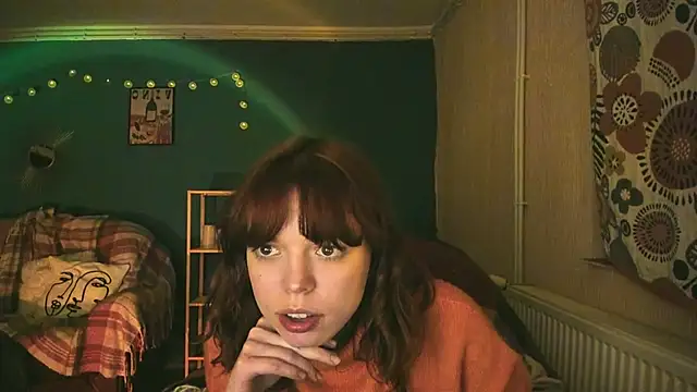 Snapshot of ClancyMorissey chatting on 18, 2, 2025 ClancyMorissey online show from 18, 2, 2025
