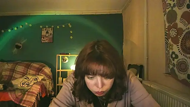 Snapshot of ClancyMorissey chatting on 25, 2, 2025 ClancyMorissey online show from 25, 2, 2025