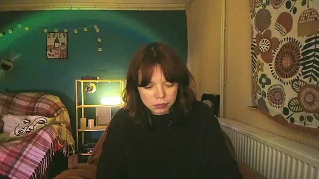 Snapshot of ClancyMorissey chatting on 27, 2, 2025 ClancyMorissey online show from 27, 2, 2025