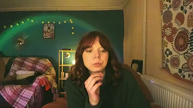 Snapshot of ClancyMorissey chatting on 28, 2, 2025 ClancyMorissey online show from 28, 2, 2025