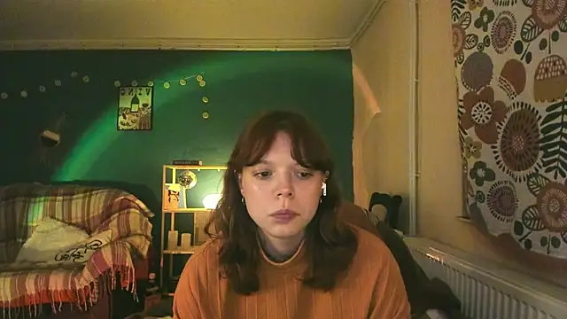 Snapshot of ClancyMorissey chatting on 4, 3, 2025 ClancyMorissey online show from 4, 3, 2025