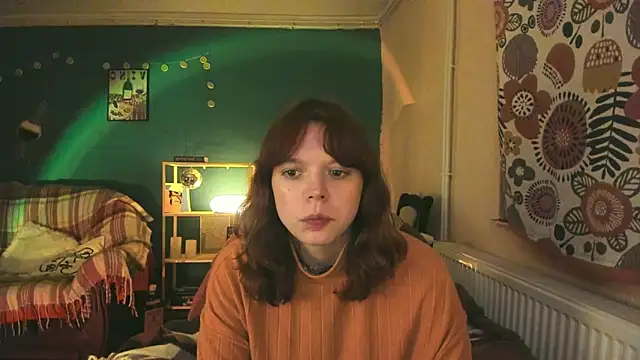Snapshot of ClancyMorissey chatting on 4, 3, 2025 ClancyMorissey online show from 4, 3, 2025