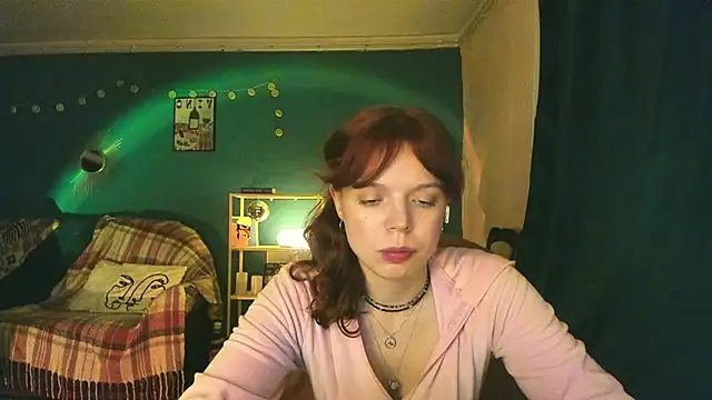 Snapshot of ClancyMorissey chatting on 7, 3, 2025 ClancyMorissey online show from 7, 3, 2025