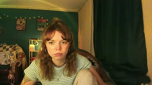 Snapshot of ClancyMorissey chatting on 8, 10, 2025 ClancyMorissey online show from 8, 10, 2025