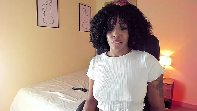 AitanaBrown  online show from 31, 1, 2025