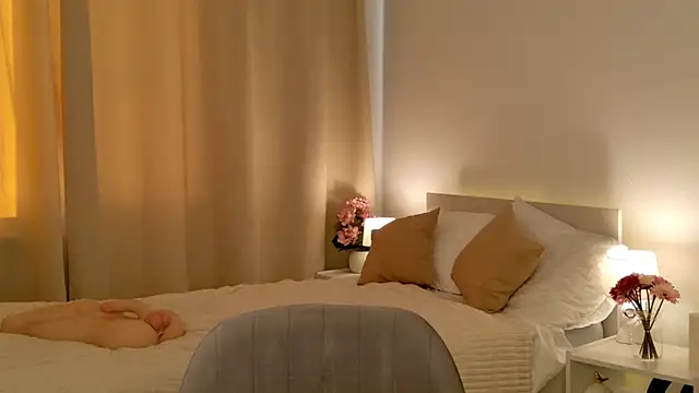 bella  rose online show from 10, 3, 2026