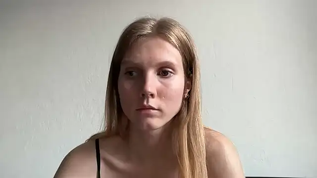Snapshot of MaryMiton chatting on 23, 4, 2026 MaryMiton online show from 23, 4, 2026
