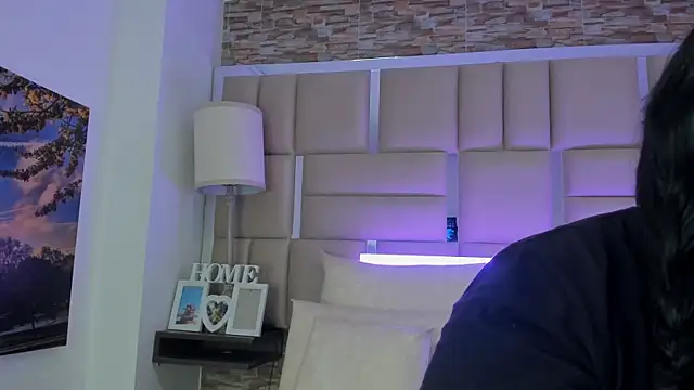 Snapshot of ShaniaBrownn chatting on 12, 2, 2026 ShaniaBrownn online show from 12, 2, 2026