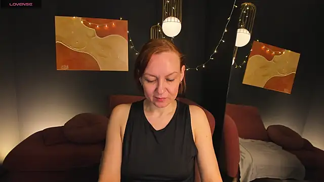 NikaGentle online show from 4, 3, 2025