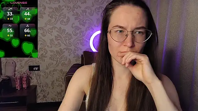 Snapshot of AgnesGraham chatting on 31, 3, 2026 AgnesGraham online show from 31, 3, 2026