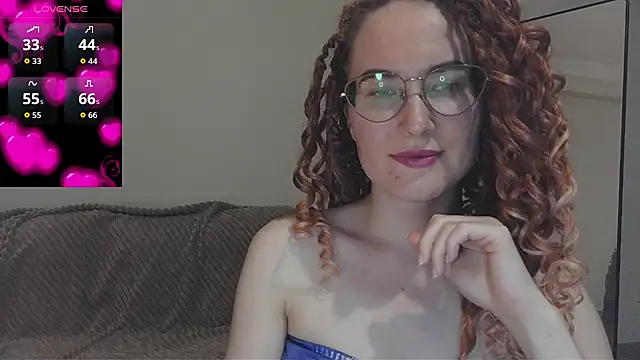 Snapshot of AgnesGraham chatting on 31, 7, 2026 AgnesGraham online show from 31, 7, 2026