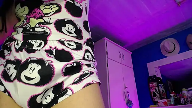 Lunahoney1 online show from 21, 10, 2025