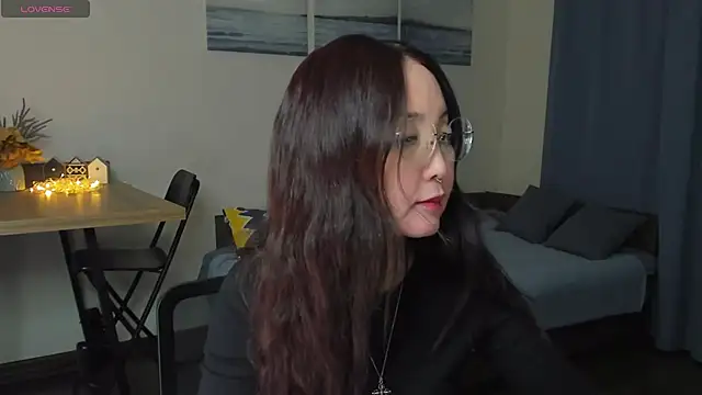 AvroraSakura online show from 25, 12, 2024