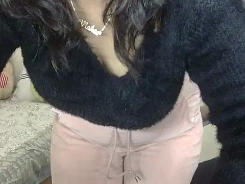 Snapshot of SEXY-MAHI- chatting on 25, 12, 2024 SEXY-MAHI- online show from 25, 12, 2024