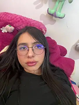 isabella jade online show from 28, 1, 2025