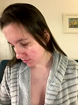 Snapshot of Nicole-Ray chatting on 30, 11, 2025 Nicole-Ray online show from 30, 11, 2025