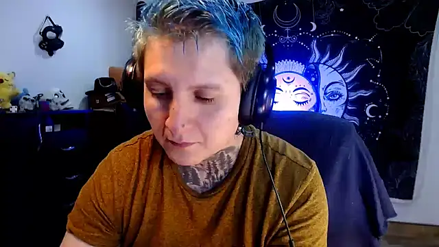 Snapshot of Marieblueeyes chatting on 6, 2, 2025 Marieblueeyes online show from 6, 2, 2025