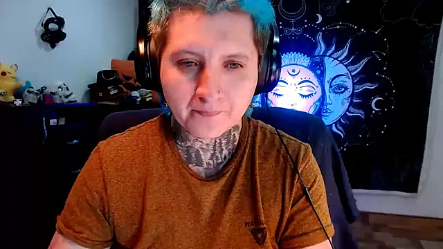 Snapshot of Marieblueeyes chatting on 6, 2, 2025 Marieblueeyes online show from 6, 2, 2025
