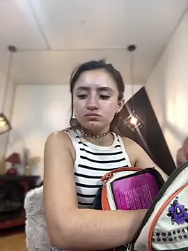 Perla Campbell online show from 11, 12, 2024