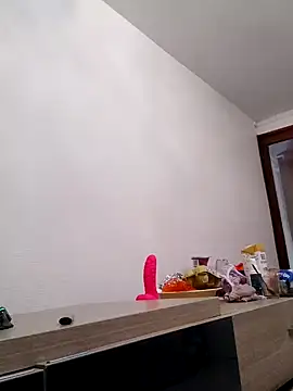 Snapshot of clara-francaise chatting on 3, 2, 2025 clara-francaise online show from 3, 2, 2025