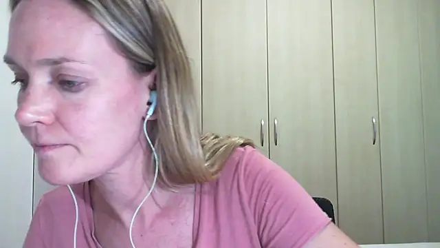 Annylove1 online show from 12, 2, 2025