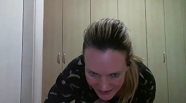 Annylove1 online show from 14, 2, 2025