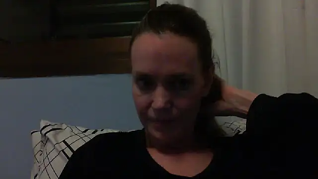 Annylove1 online show from 3, 10, 2025